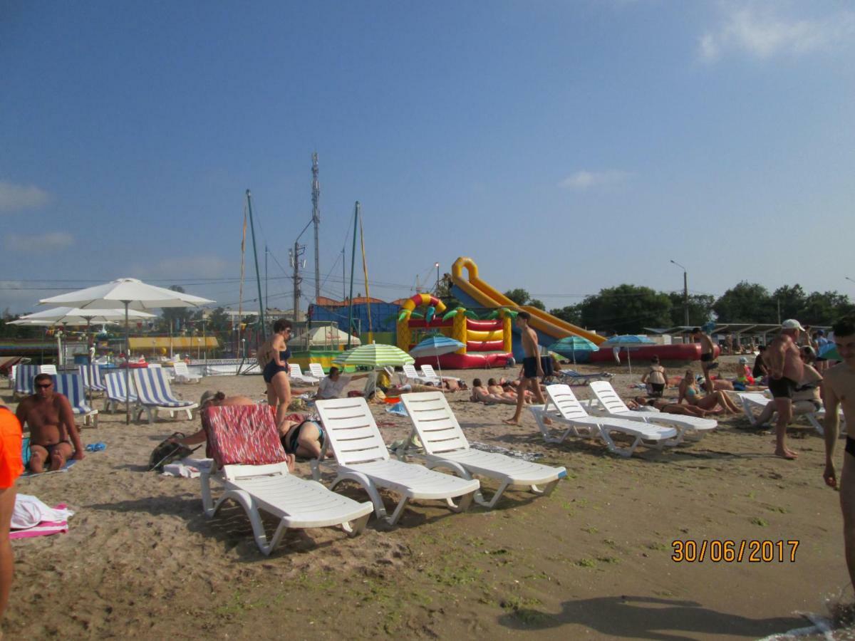 Apartments near the sea Odessa Exterior foto
